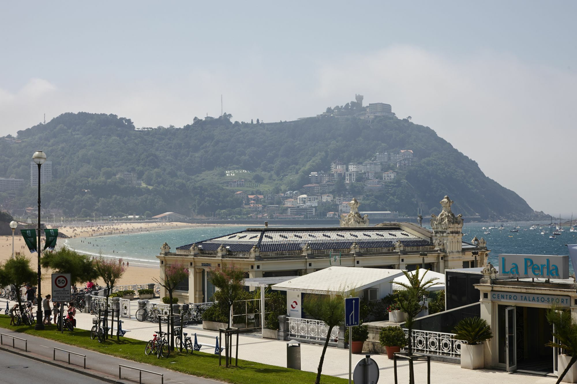 Playa De La Concha 3 Apartment By Feelfree Rentals サン・セバスティアン エクステリア 写真